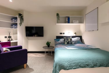 Premium Studio - Image 1