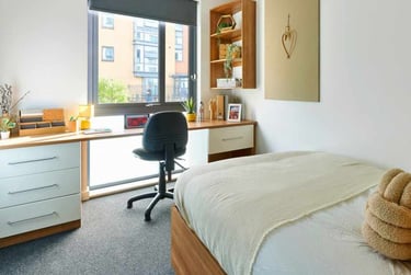 Ensuite Gold at Cavendish Place, 20 Wilmott Street, Manchester Metropolitan University, Manchester, M156AS - Image 1