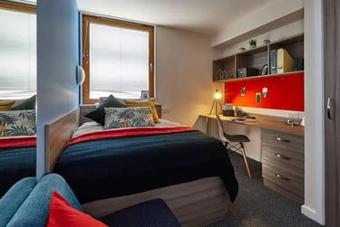 Double En-suite at Don Gratton House, 82 Old Montague Street, White Chapel, London, E15NN - Image 1