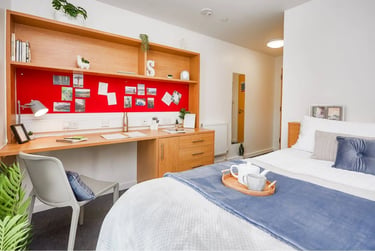 Double En-suite - Image 1