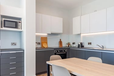 Standard Ensuite at St Crispin's House, Duke Street, City Centre, Norwich, NR31PD - Image 14