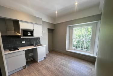 10 bed house, Walter Road, City Centre, Swansea, SA14PT - Image 8