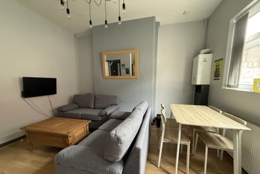 4 bed house, Wavertree, Liverpool, L153JE - Image 1