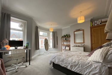 5 bed house, Cathays, Cardiff, CF244QJ - Image 2