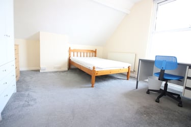 4 bed flat, Cathays, Plasnewydd, Cardiff, CF244AE - Image 3