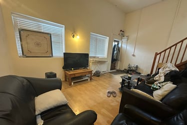 4 bed house, Treforest, Pontypridd, CF371RJ - Image 2