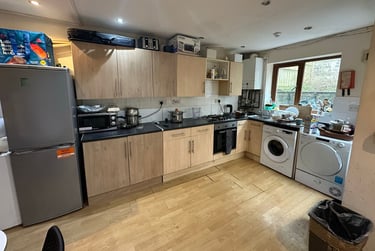 4 bed house, Treforest, Pontypridd, CF371RJ - Image 4