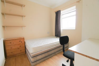 1 bed house, Treforest, Pontypridd, CF371RP - Image 6