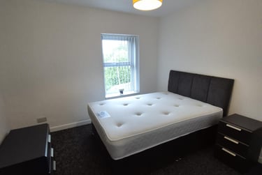 2 bed house, Colbourne Terrace, Waun Wen, Swansea, SA16FW - Image 3