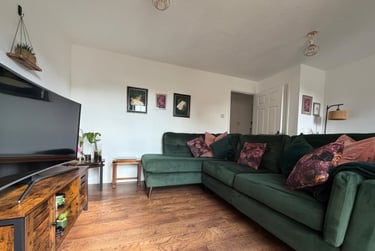 2 bed flat, Cardiff Bay, Grangetown, Cardiff, CF117JJ - Image 2