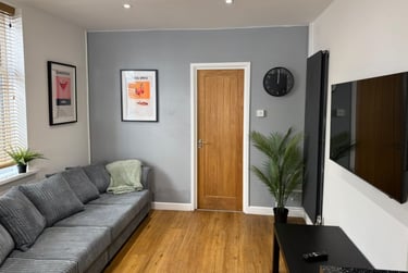 6 bed house, Cathays, Cardiff, CF244QQ - Image 3