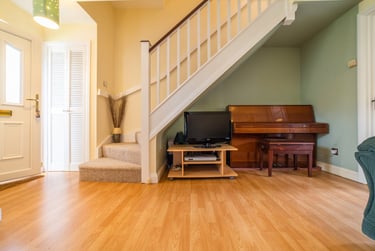 2 bed house, Penylan, Roath, Cardiff, CF239BD - Image 2