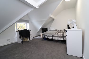 7 bed flat, Cathays, Cardiff, CF244HZ - Image 3