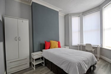 4 bed house, Wavertree, Toxteth, Liverpool, L152HP - Image 1