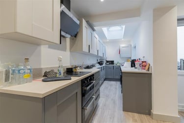 5 bed house, Exeter Road, Selly Park, Birmingham, B296EU - Image 2
