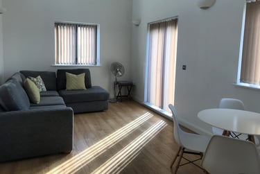 2 bed flat, St Christophers Court, Maritime Quarter, Swansea, SA11UA - Image 2