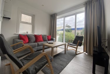6 bed house, Cathays, Cardiff, CF244QY - Image 4