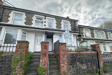4 bed house, Treforest, Pontypridd, CF371RX - Image 1