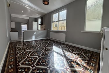 3 bed house, Penylan, Cardiff, CF235DQ - Image 9