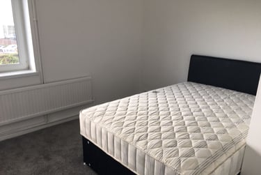 2 bed flat, Port Tennant Road, Port Tennant, Swansea, SA18JN - Image 6