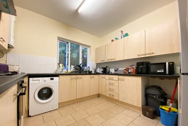 5 bed house, Cathays, Cardiff, CF103EG - Image 5