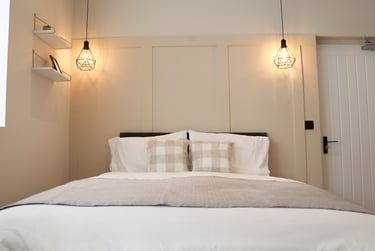 7 bed house, Hanover Street, Mount Pleasant, Swansea, SA16BQ - Image 1