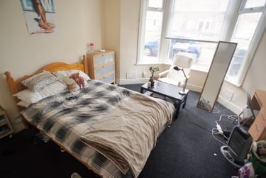 3 bed flat, Cathays, Plasnewydd, Cardiff, CF244AT - Image 4