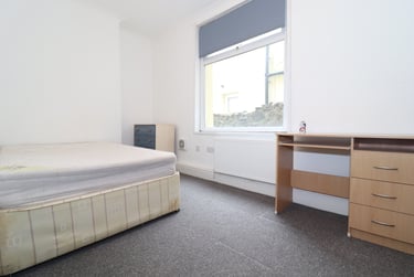3 bed flat, Cathays, Plasnewydd, Cardiff, CF244AT - Image 5
