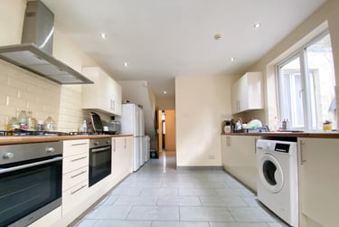 9 bed house, Cathays, Plasnewydd, Cardiff, CF244AT - Image 3