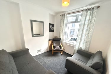 1 bed house, Treforest, Pontypridd, CF371TZ - Image 4