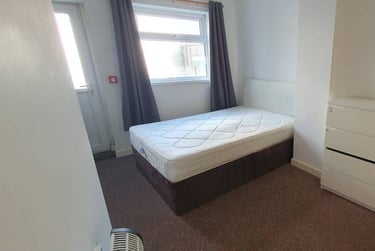 1 bed flat, 3, 1, Adamstown, Cardiff, CF240EW - Image 3