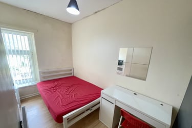 1 bed house, Treforest, Pontypridd, CF371TW - Image 2