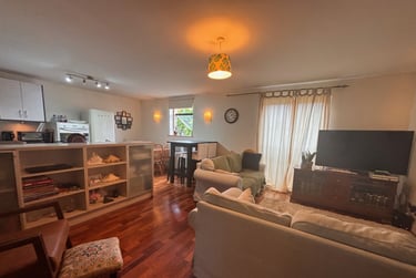 2 bed flat, Cardiff Bay, City Centre, Cardiff, CF104EG - Image 2