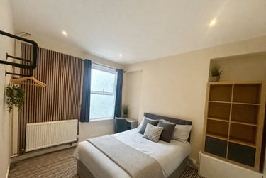 4 bed house, Brynmill Terrace, Brynmill, Swansea, SA20BA - Image 2