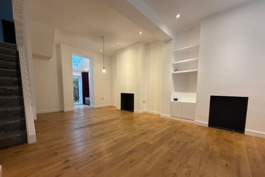 2 bed house, Grangetown, Cardiff, CF116PG - Image 1