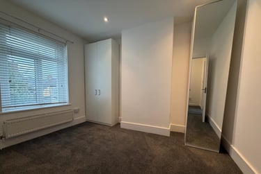 2 bed house, Grangetown, Cardiff, CF116PG - Image 8