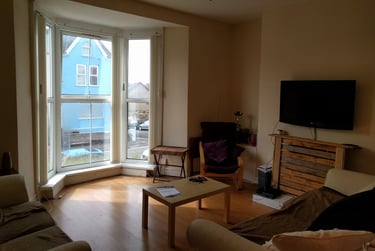 1 bed flat, Hanover Street, Mount Pleasant, Swansea, SA16BQ - Image 2