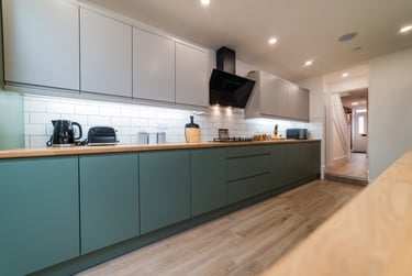 8 bed house, Cathays, Cardiff, CF244HP - Image 2