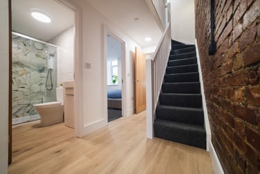 8 bed house, Cathays, Cardiff, CF244HP - Image 5