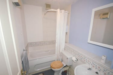 2 bed house, St Andrews Street, City Centre, Liverpool, L35XY - Image 6