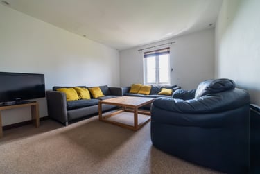2 bed flat, Cardiff Bay, City Centre, Cardiff, CF104DL - Image 2