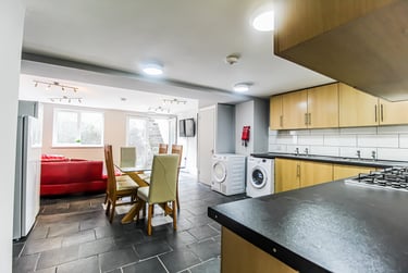 1 bed house, Treforest, Pontypridd, CF371RW - Image 4