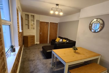 2 bed flat, Sketty Road, Uplands, Swansea, SA20LJ - Image 5