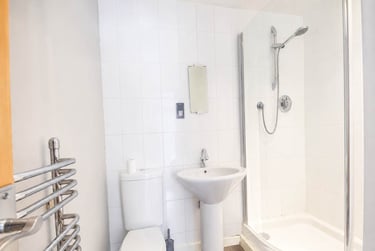 2 bed house, Liverpool City Centre, City Centre, Liverpool, L14BN - Image 6