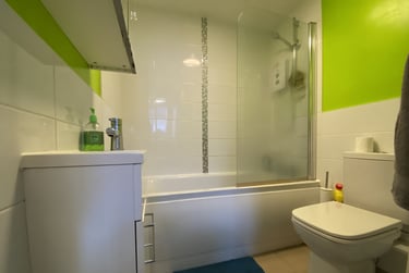 6 bed flat, Cathays, Cardiff, CF244DB - Image 11