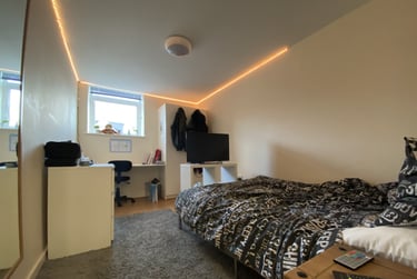 6 bed flat, Cathays, Cardiff, CF244DB - Image 9
