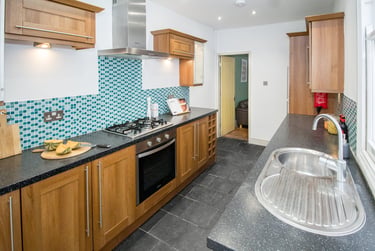 5 bed house, Harrow Road, City Centre, Leicester, LE30JZ - Image 12