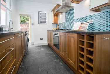 5 bed house, Harrow Road, City Centre, Leicester, LE30JZ - Image 13
