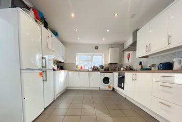 6 bed house, Roath, Plasnewydd, Cardiff, CF244TG - Image 3