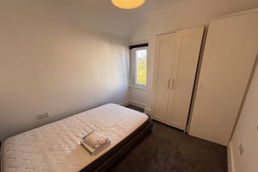 3 bed house, Splott, Cardiff, CF242NZ - Image 8